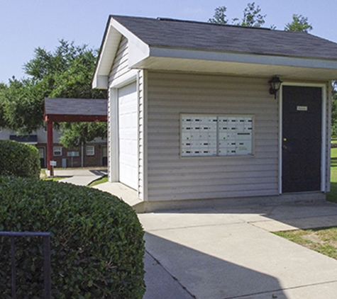 Maple Glen Apts - Barnwell, SC