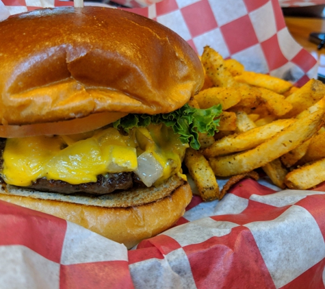 Taystee's Burgers - Dearborn, MI