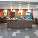 Hampton Inn & Suites Stillwater West - Hotels