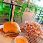 Wahlburgers