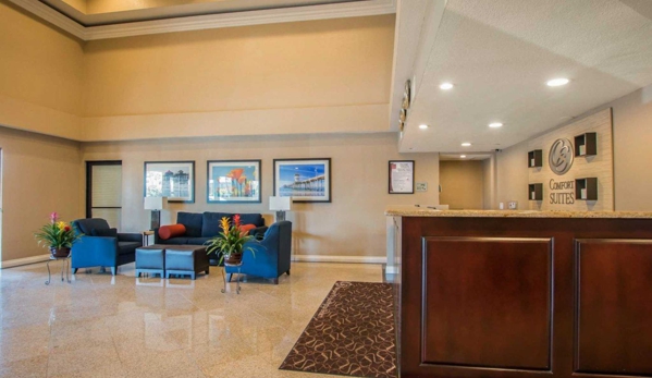 Comfort Suites - Huntington Beach, CA