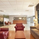 Days Hotel by Wyndham Buffalo Airport - Motels