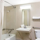 Super 8 by Wyndham Longview/North - Hotels