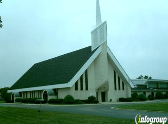 Immanuel Lutheran Church - Hillside, IL