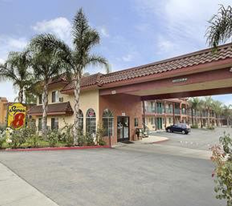 Super 8 by Wyndham Upland Ontario CA - Upland, CA