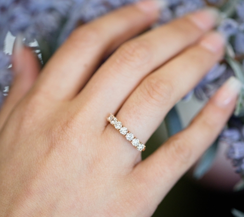 The Jewelry Exchange in Seattle | Jewelry Store | Engagement Ring Specials - Renton, WA