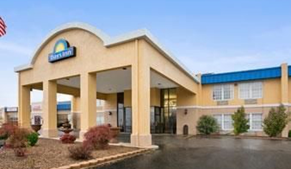 Days Inn - Madisonville, KY