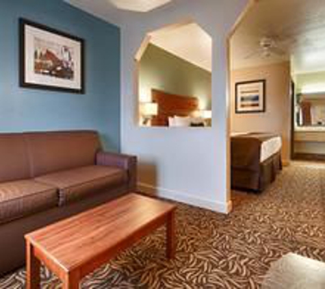 Best Western Regency Inn & Suites - Gonzales, TX