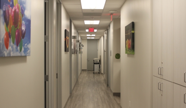 Modern Heart and Vascular - Humble, TX. Interior Hallway at Modern Heart and Vascular Institute