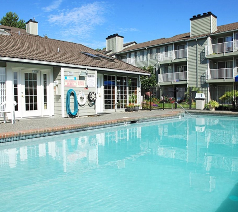 Sammamish Beach Club Apartments - Redmond, WA