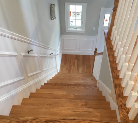 Robles Hardwood Flooring - Lynn, MA