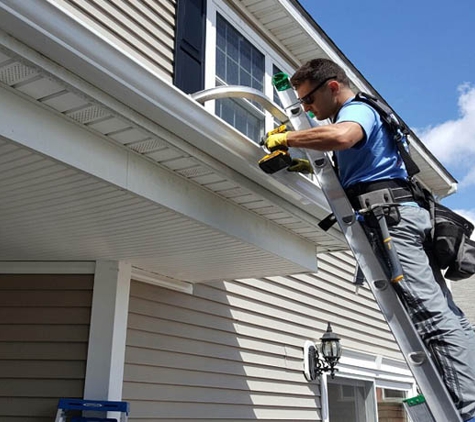 Woodstock Gutter cleaning Pros - Woodstock, GA