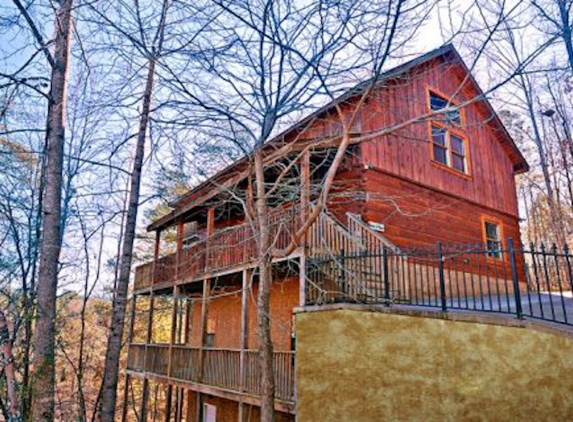 Cabins USA - Pigeon Forge, TN