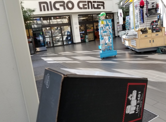 Micro Center - Rockville, MD