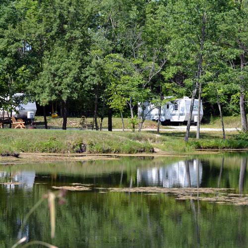 Horseshoe Lakes RV Campground - Clinton, IN 47842