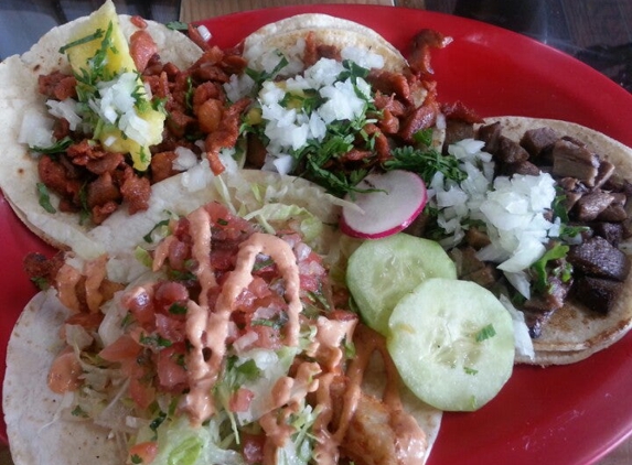 Los Guachos Taqueria - Columbus, OH