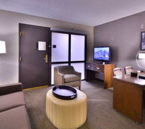 Embassy Suites Denver - Stapleton - Denver, CO