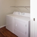 The Retreat at Hamburg Place Apartments - Apartments