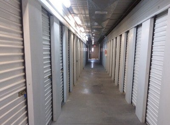 Ahwatukee Foothills Storage - Phoenix, AZ