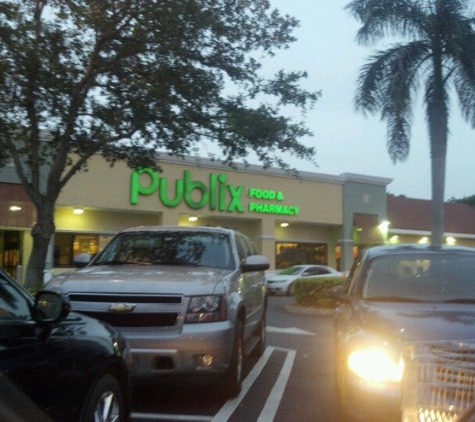 Publix Super Market at South Dade Plaza - Cutler Bay, FL