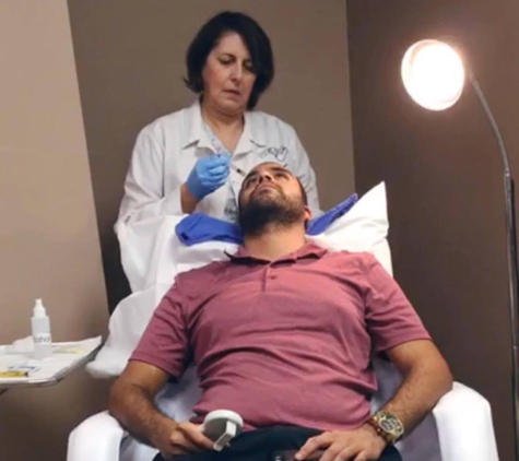 Luminosa Medical Spa - Phoenix, AZ. Hair Rejuvenation Treatment ♻️���� For MEN and WOMEN���� of all ages! If you or someone you know is suffering from hair loss give us a call ☎️ the t