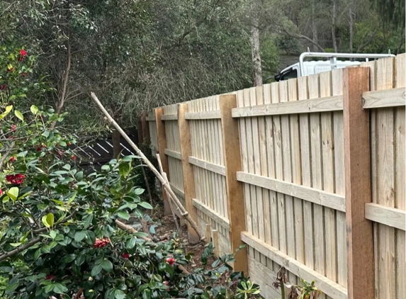 AB Fencing - Diamond Creek, VIC
