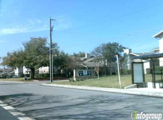 Oakdell Way - San Antonio, TX