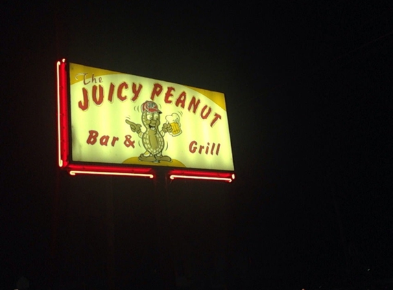 Juicy Peanut Bar & Grill - Mascoutah, IL