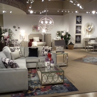 HOM Furniture - Onalaska, WI