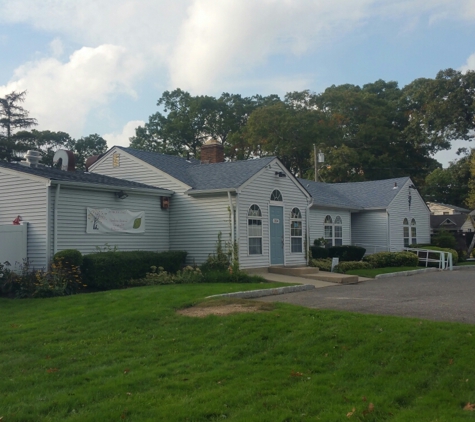 Hawkins Animal Hospital & Wellness Center - Ronkonkoma, NY