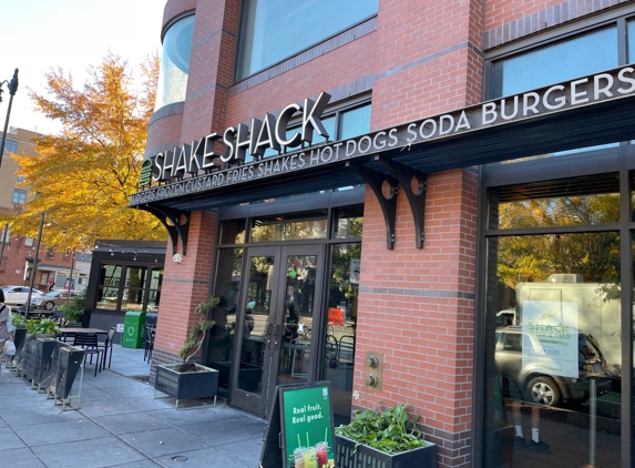 Shake Shack - Washington, DC