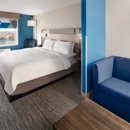 Holiday Inn Express & Suites Cherry Hills - Hotels