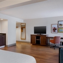 Hampton Inn South Hill - Hotels