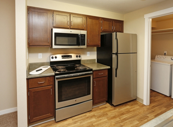 Commons at Avalon Park Apartments - Tigard, OR