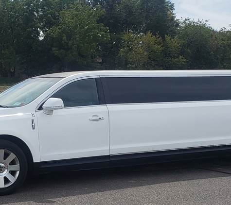 Fire Island Limo Co - Freeport, NY. Limo Rentals in Long Island NY & NYC provided by Fire Island Limo