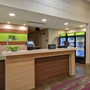Home2 Suites by Hilton Jekyll Island - Hotels