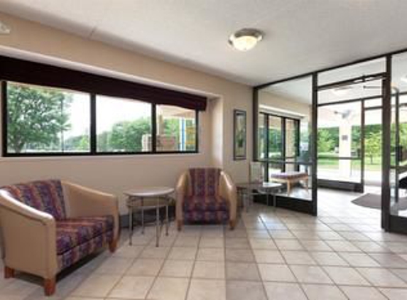 Days Inn by Wyndham Monmouth Junction/S Brunswick/Princeton - Monmouth Junction, NJ