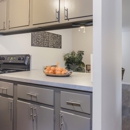 Colony Club Apartments - Apartments
