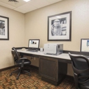 Hampton Inn & Suites Camarillo - Hotels