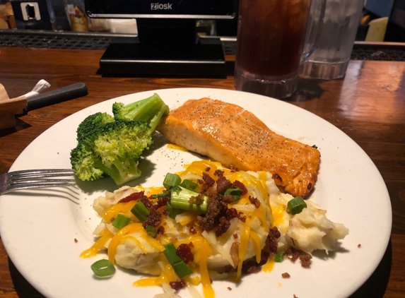 Chili's Grill & Bar - Huntsville, TX