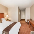 Ramada by Wyndham Flushing Queens - Hotels