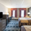 Comfort Inn Ballston - Motels