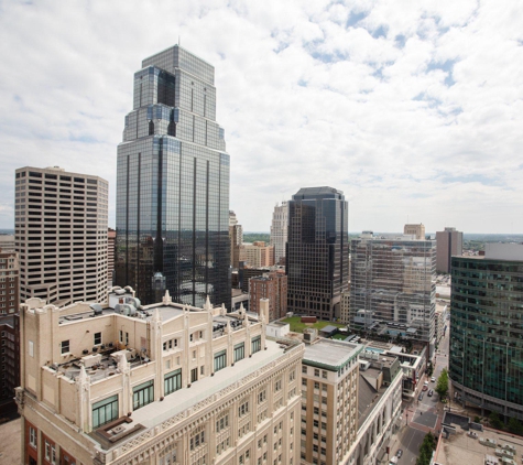 Crowne Plaza Kansas City Downtown - Kansas City, MO