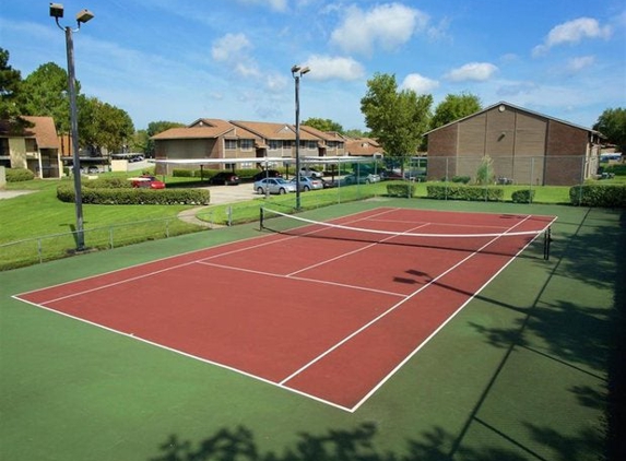 Bentley Green Apartments - Jacksonville, FL