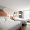Spark by Hilton Destin - Hotels