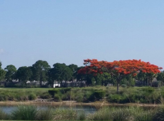 Highland Woods Golf & Country Club - Bonita Springs, FL