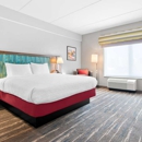Hampton Inn & Suites Chicago Medical District UIC - Hotels