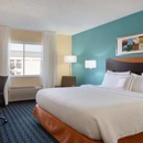 Fairfield Inn & Suites Youngstown Boardman/Poland - Hotels