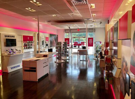 T-Mobile - Loganville, GA