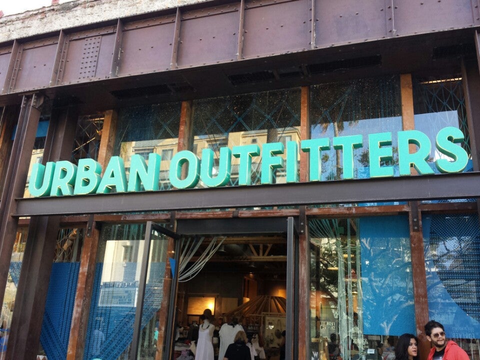Urban Outfitters - Santa Monica, CA 90401